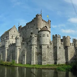 Burgstraat 17 In Exclusive Patrician House In Medieval Bed & Breakfast